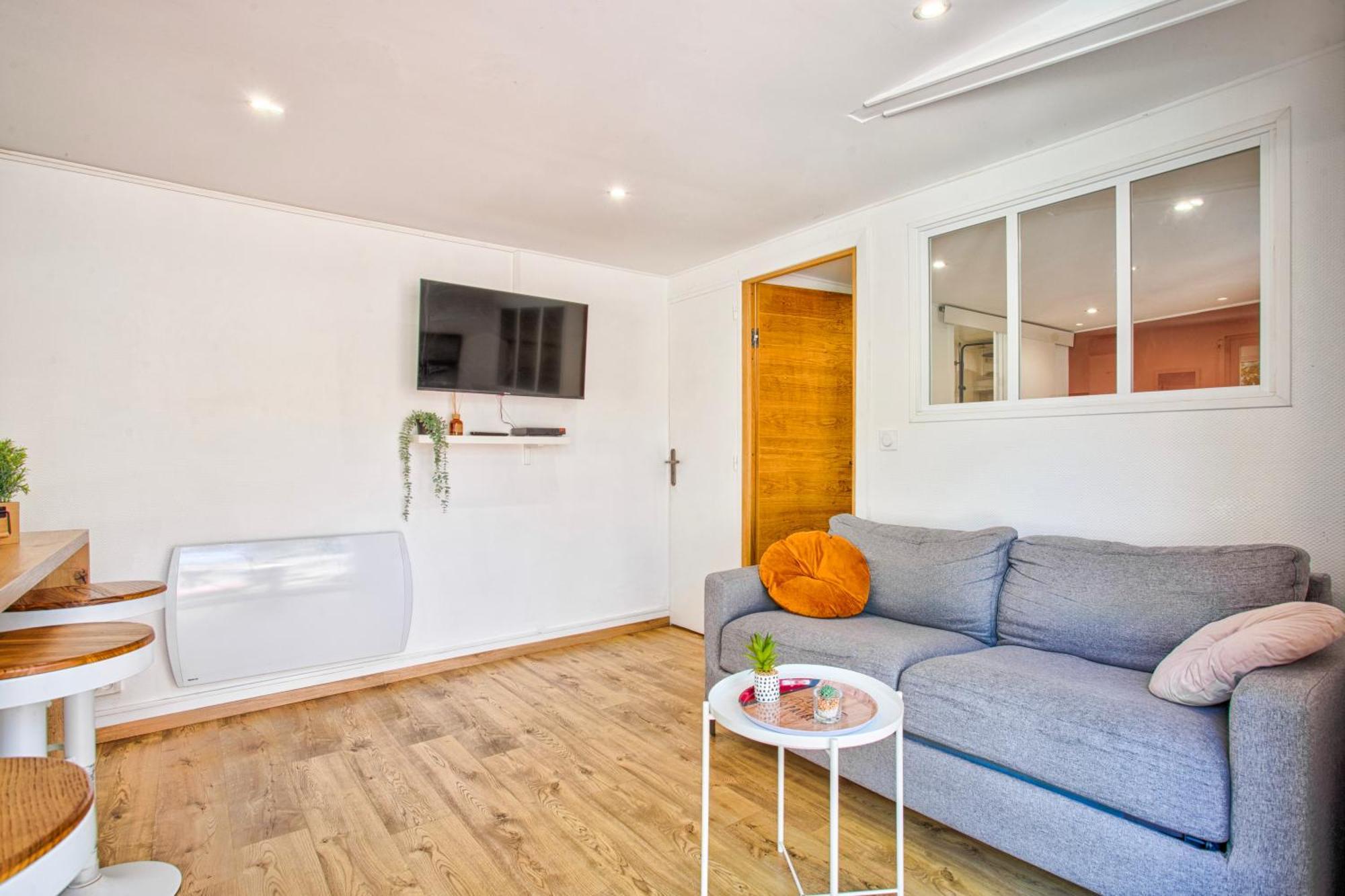 Appartement Fraichement Renovee - Jacuzzi Au Coeur De Caen Luaran gambar